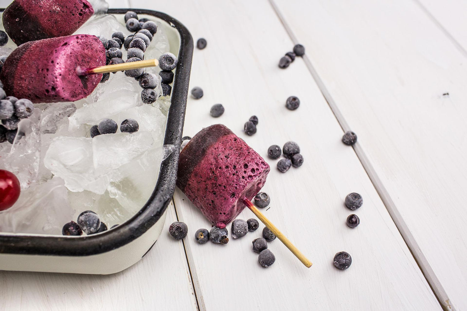 Frozen Joghurt mit Blaubeeren und Manuka Honig